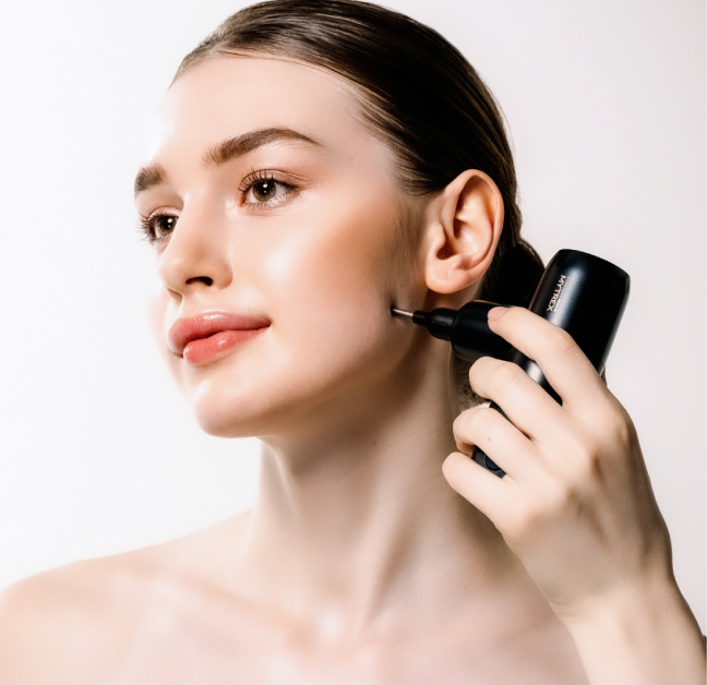 ハンディガンでリフトアップ。ピンポイント刺激ができるフェイスポイントケア。自動でポスポス。ポスポスハンディガン。速攻リフトアップ。